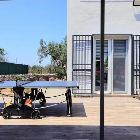 Leuca Alta - Casa Indipendente Con Giardino Esclusivo By Lovesud בית נופש